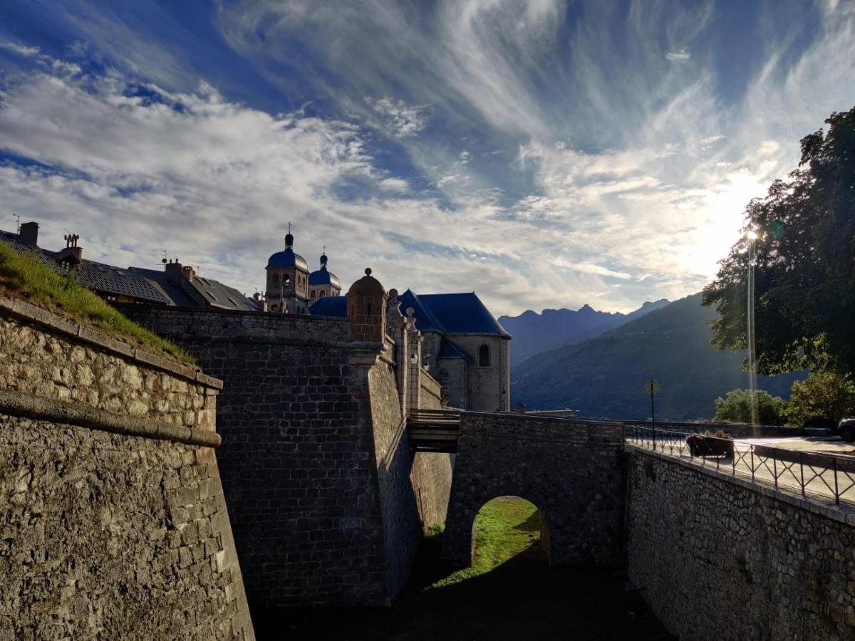 Pres Des Forts *